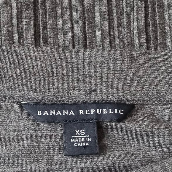 Banana Republic Pleated Knit Midi Skirt XS Gray Elastic Waist Lined Minimalist - Picture 7 of 7